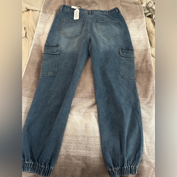 Hi rise cargo joggers - Picture 5 of 5